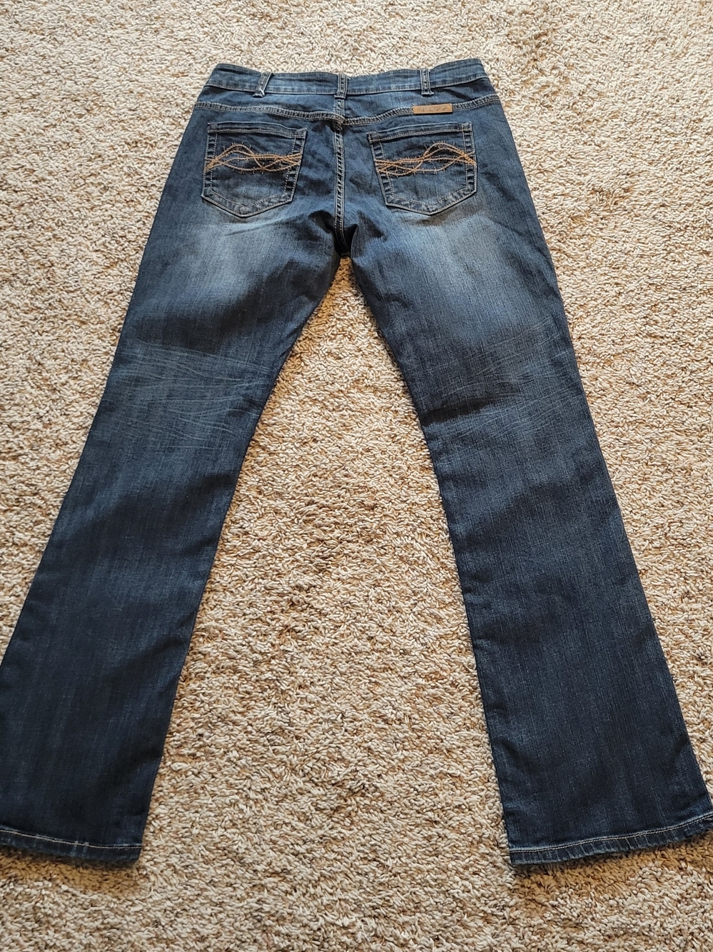 Cowgirl Tuff Jeans - Picture 2 of 8